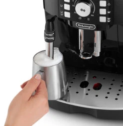 DELONGHI Magnifica 22.127.B Garantie 3 Ans -Café Soldes Boutique ecam22 127 schiuma