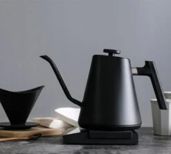 Bouilloire électrique Square Félicita - 60 Cl FELICITA -Café Soldes Boutique fellow felicita3