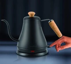 Bouilloire électrique BODUM à Long Bec Gooseneck Noir Mat 0.8L -Café Soldes Boutique gooseneck noir2