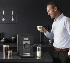 KRUPS Intuition Preference + EA875U10 34 KRUPS Intuition Preference + EA875U10 -Café Soldes Boutique intuition preference krups ambiance