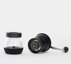 Moulin à Café Manuel HARIO Skerton Plus -Café Soldes Boutique skerton plus4