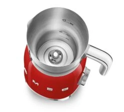 Chocolatière MFF01RDEU SMEG - Rouge 12 Chocolatière MFF01RDEU SMEG - Rouge -Café Soldes Boutique smeg chocolatiere rouge4