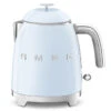 Mini Bouilloire SMEG KLF05PBEU - Bleu Azur 0,8 L + Offre Cadeau -Café Soldes Boutique smeg minib bleu 1